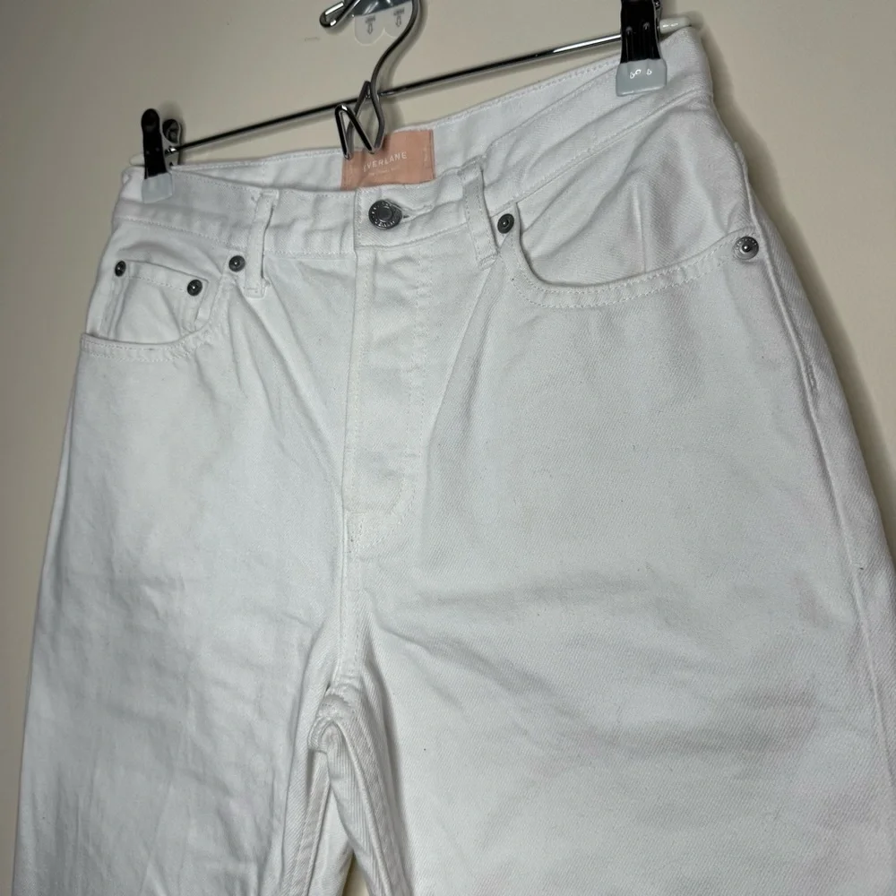 EVERLANE The Cheeky Summer 100% Cotton Jean in Ecru White